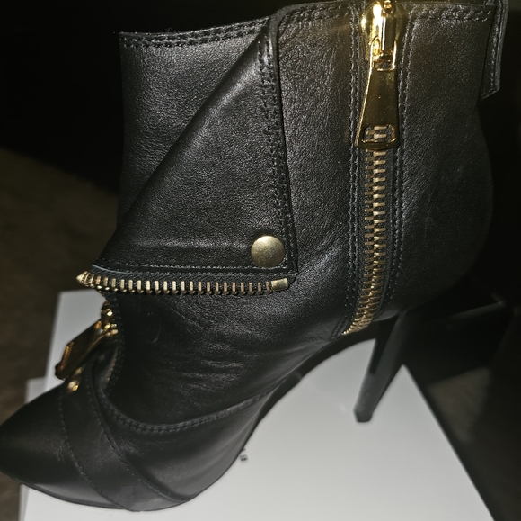 Moschino biker booties - Picture 5 of 5